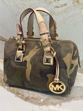 Michael Kors Green Camo Grayson Small Leather Satchel Gold Hardware RARE